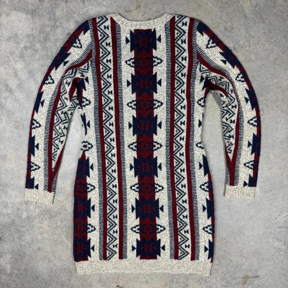 Pink Rose Multicolor Patterned Sweater - Picture 2 of 9